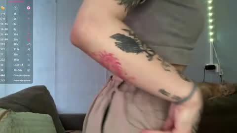 Amelia online show from 04/23/26, 12:29