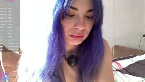 Snapshot of lillianhusk chatting on 06/04/26, 01:17 Amelia online show from 06/04/26, 01:17