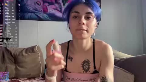Snapshot of lillianhusk chatting on 07/20/26, 01:24 Amelia online show from 07/20/26, 01:24