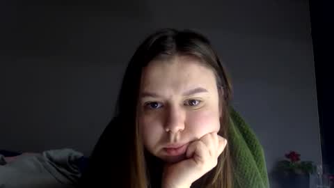 Lily online show from 10/13/25, 06:13
