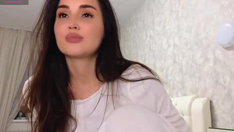 Lara Angel online show from 04/02/26, 01:42