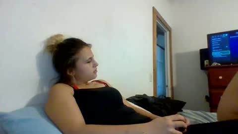 Snapshot of lillie_otter chatting on 11/09/25, 07:56 lillie_otter online show from 11/09/25, 07:56