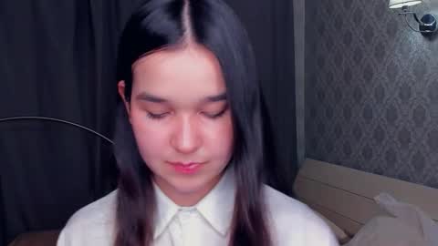 Celina Lillie online show from 12/13/25, 09:31