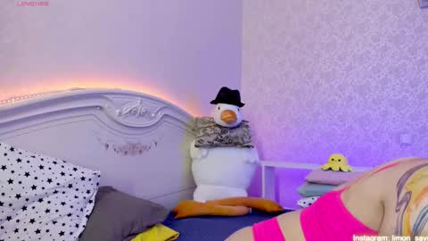 LilliMoore online show from 01/25/25, 11:54