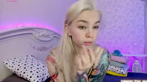 LilliMoore online show from 02/16/25, 11:59