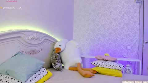 LilliMoore online show from 03/06/25, 03:24