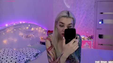 LilliMoore online show from 09/09/25, 11:59