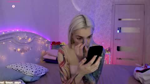 LilliMoore online show from 10/05/25, 11:35