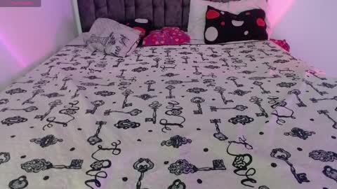 lillith_777 online show from 06/08/26, 11:27
