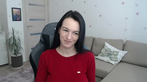 Snapshot of lilliyves chatting on 05/05/26, 10:23 lilliyves online show from 05/05/26, 10:23