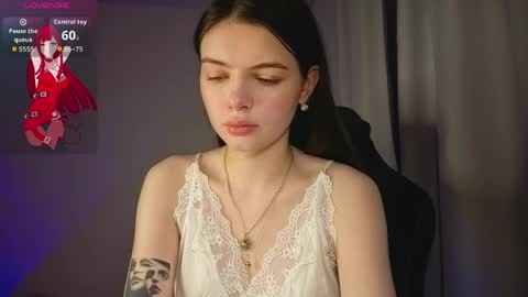 Lilia online show from 04/05/26, 07:33