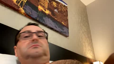 Snapshot of lills16 chatting on 03/05/25, 10:21 lills16 online show from 03/05/25, 10:21