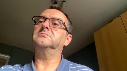 Snapshot of lills16 chatting on 10/13/25, 12:05 lills16 online show from 10/13/25, 12:05