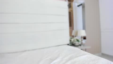 Snapshot of lilly_2809_ chatting on 02/07/26, 04:05 Lizeth follow me in my igimlilycute 3 online show from 02/07/26, 04:05