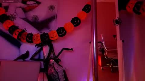 Lilly online show from 11/05/25, 07:36