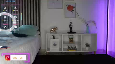 Sofia online show from 09/13/25, 01:11