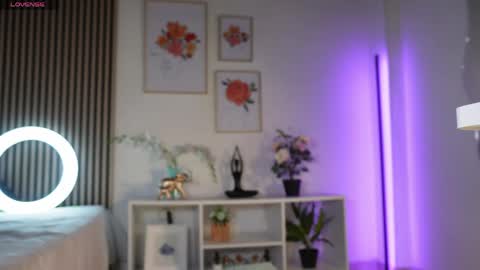 Sofia online show from 05/17/26, 01:29
