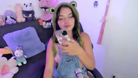 Lilly  online show from 01/12/26, 03:23