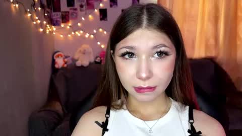 Snapshot of lilly_lilithh chatting on 06/29/26, 03:13 Lilith online show from 06/29/26, 03:13