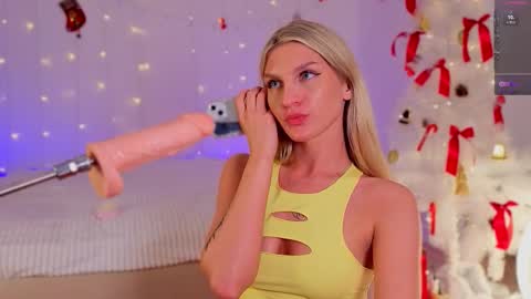 lilly_lux online show from 01/09/26, 04:43