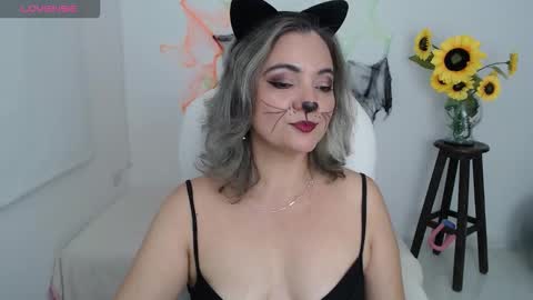 Lilly online show from 11/02/25, 01:13