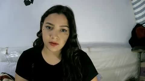 Sey - Lilly  online show from 02/11/26, 04:34