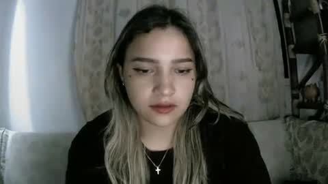 Snapshot of lilly_ocean22 chatting on 04/21/26, 06:52 Sey - Lilly online show from 04/21/26, 06:52