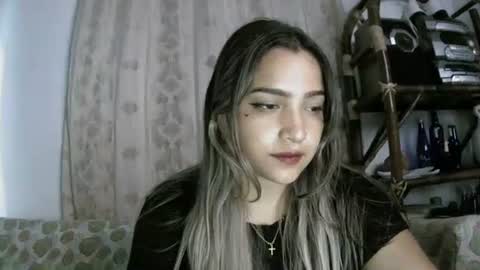 Snapshot of lilly_ocean22 chatting on 04/29/26, 05:33 Sey - Lilly online show from 04/29/26, 05:33