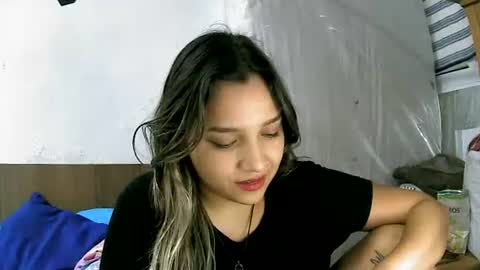 Snapshot of lilly_ocean22 chatting on 07/28/26, 09:14 Sey - Lilly online show from 07/28/26, 09:14