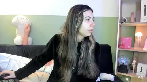 Snapshot of lilly_sweet02 chatting on 02/14/26, 01:57 lilly_sweet02 online show from 02/14/26, 01:57