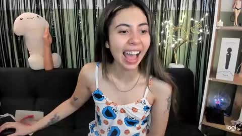 Snapshot of lilly_sweet02 chatting on 02/22/26, 12:23 lilly_sweet02 online show from 02/22/26, 12:23