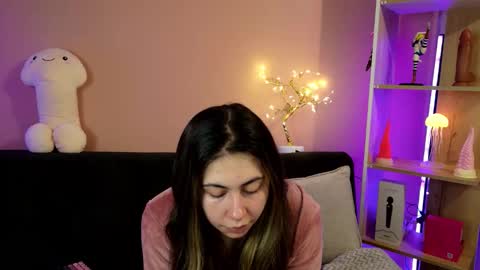 Snapshot of lilly_sweet02 chatting on 04/21/26, 11:18 lilly_sweet02 online show from 04/21/26, 11:18