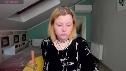 Lilly Depp online show from 12/15/24, 01:11