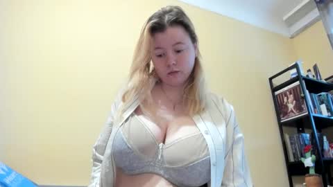 Lilly Depp online show from 01/07/26, 08:17