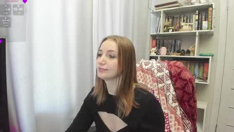 LillyFan X online show from 03/09/25, 04:05