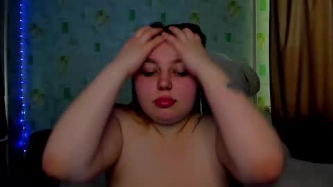 Snapshot of lillyhaigh chatting on 05/05/26, 12:24 lillyhaigh online show from 05/05/26, 12:24