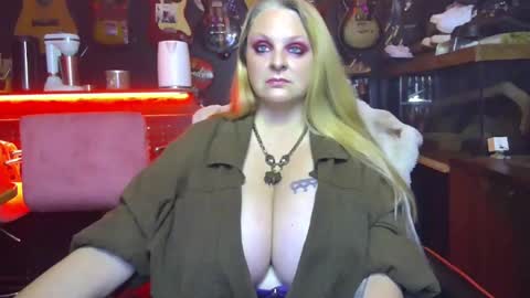 Lillyth Eden online show from 10/01/25, 05:35