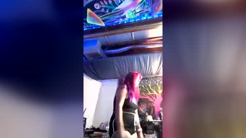 Snapshot of lilmystiq chatting on 06/10/26, 03:22 lilmystiq online show from 06/10/26, 03:22