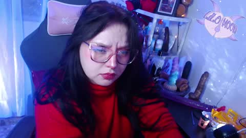 Snapshot of lilomoon69 chatting on 02/05/25, 03:45 Lilo online show from 02/05/25, 03:45