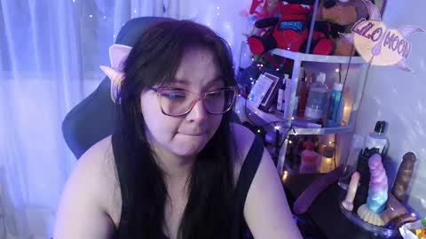 Snapshot of lilomoon69 chatting on 02/26/25, 03:53 Lilo online show from 02/26/25, 03:53