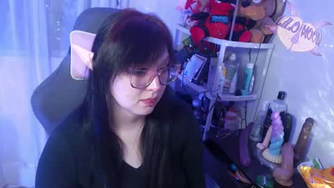 Snapshot of lilomoon69 chatting on 02/27/25, 05:13 Lilo online show from 02/27/25, 05:13