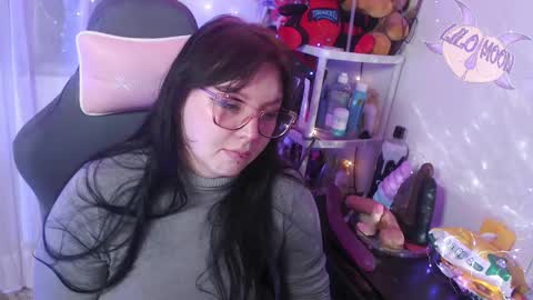 Snapshot of lilomoon69 chatting on 03/11/25, 07:15 Lilo online show from 03/11/25, 07:15