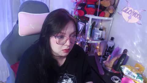 Snapshot of lilomoon69 chatting on 03/12/25, 07:24 Lilo online show from 03/12/25, 07:24