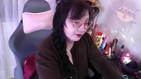 Snapshot of lilomoon69 chatting on 09/11/25, 12:38 Lilo online show from 09/11/25, 12:38