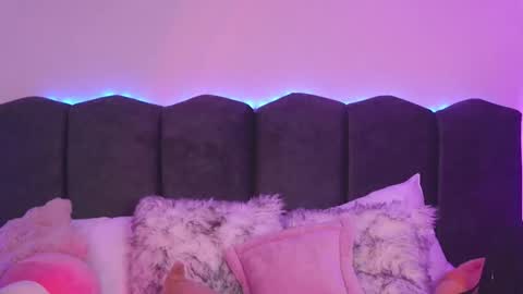 Lilou online show from 02/28/26, 12:28