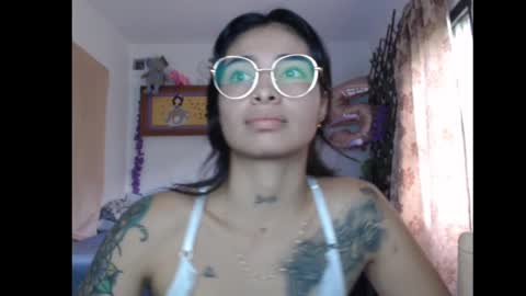 lil palacio online show from 12/10/24, 06:06