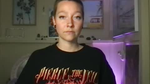 Lilpeachykeenn online show from 01/07/25, 02:53