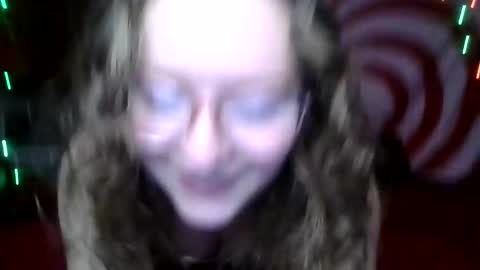 Snapshot of lilpies chatting on 02/13/25, 04:54 LilPies online show from 02/13/25, 04:54