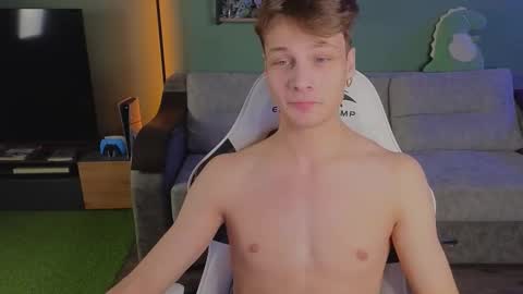 lilteddyboy online show from 11/11/25, 09:04