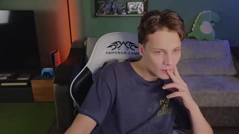 lilteddyboy online show from 11/13/25, 04:06